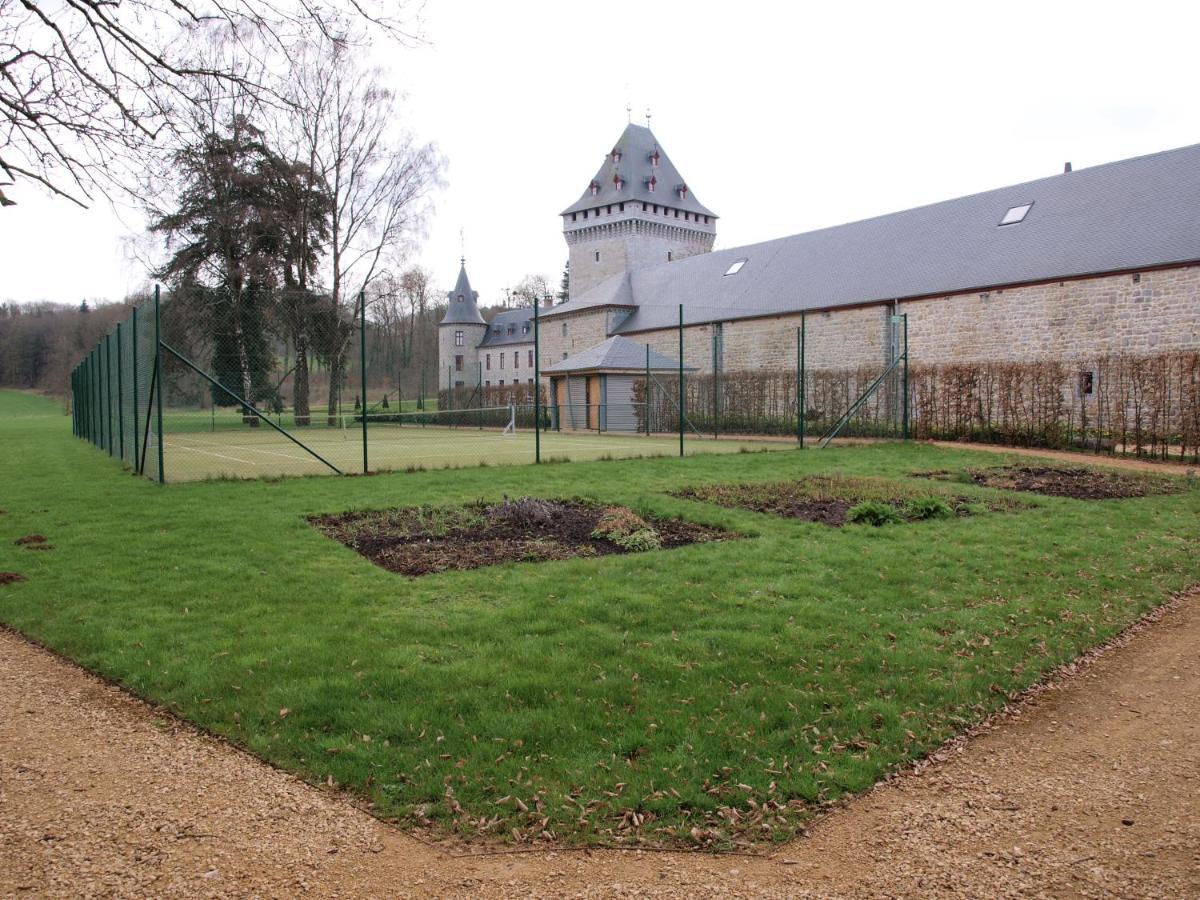 Chateau Jemeppe Marche-en-Famenne Exterior photo