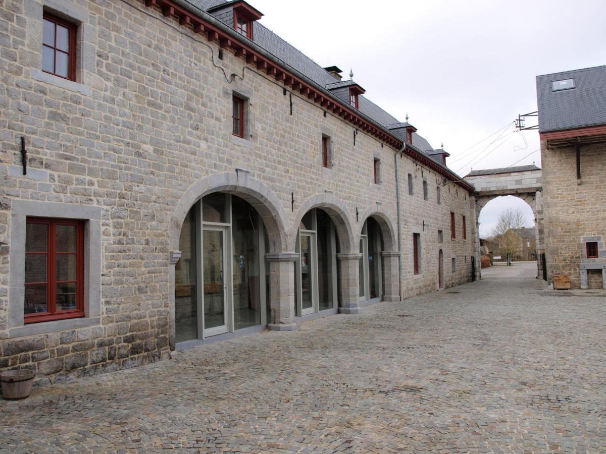 Chateau Jemeppe Marche-en-Famenne Exterior photo